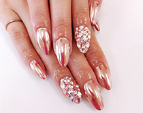 スカルプチュアネイル