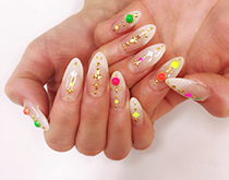 スカルプチュアネイル