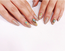 スカルプチュアネイル