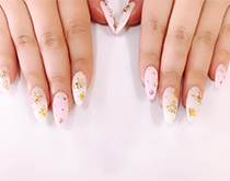 スカルプチュアネイル