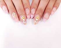 スカルプチュアネイル