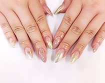 スカルプチュアネイル