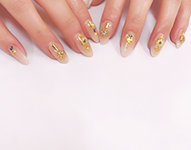 スカルプチュアネイル