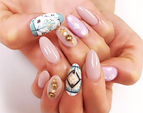 スカルプチュアネイル