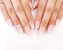 スカルプチュアネイル