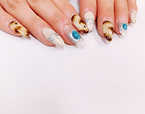 スカルプチュアネイル